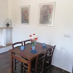 Egida Han/Misafirhane